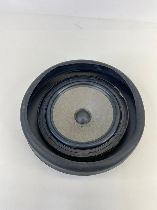 2003-2010 VW NEW BEETLE REAR LEFT OR RIGHT SIDE AUDIO SPEAKER 1C0-035-411-F OEM