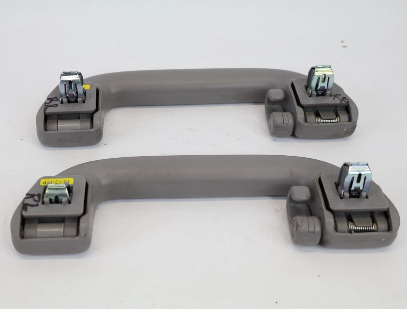 2016-2022 HONDA PILOT REAR LEFT RIGHT ROOF ASSIST GRAB HANDLE GRAY PAIR OEM
