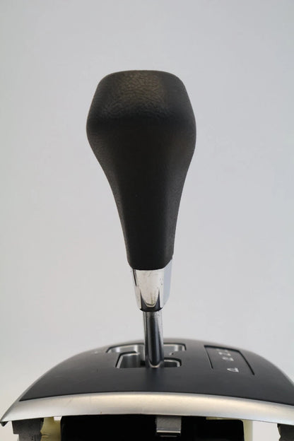 2012-2014 HYUNDAI ACCENT AUTOMATIC FLOOR SHIFTER SELECTOR LEVER ASSY 46700-1R220