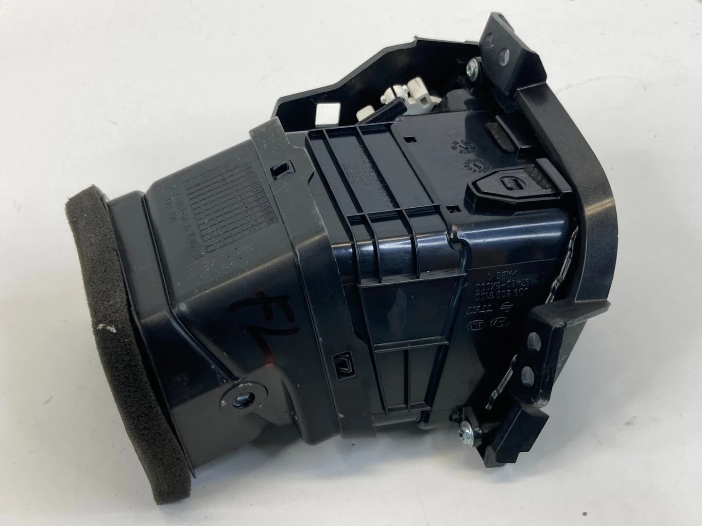 2011-2013 HYUNDAI ELANTRA FRONT LEFT DRIVER SIDE DASH AC AIR VENT OEM 974803X000