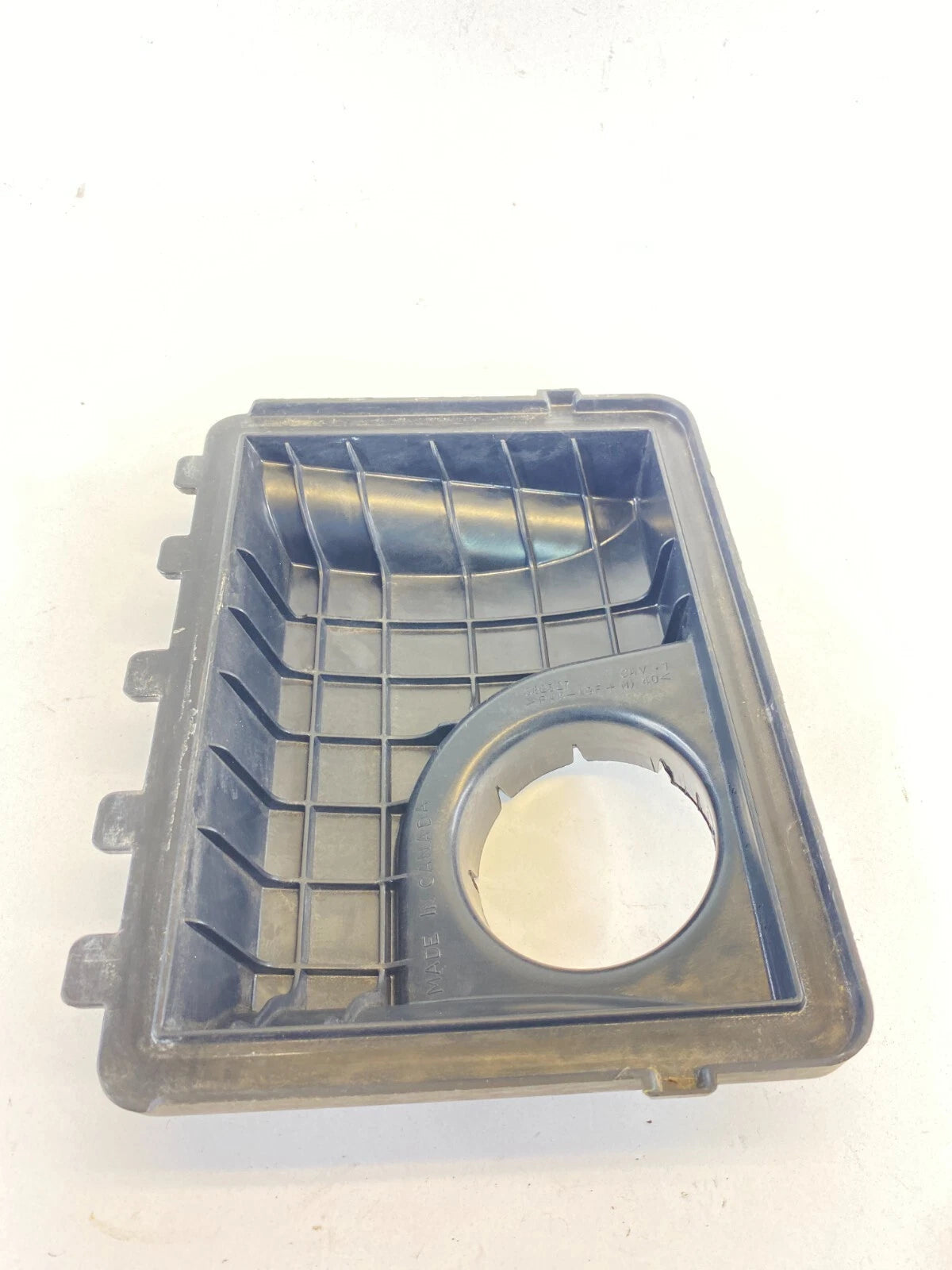 2000-2005 CHEVY IMPALA 3.4L MONTE CARLO AIR INTAKE CLEANER BOX LID COVER 382327