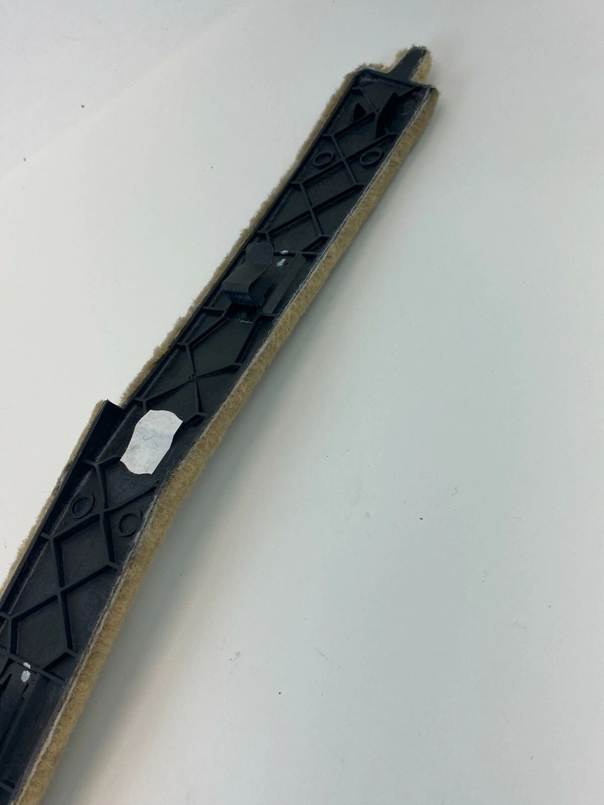 04 05 BMW 545I 04-07 525I FRONT LEFT SIDE CENTER CONSOLE CARPET TRIM PANEL OEM
