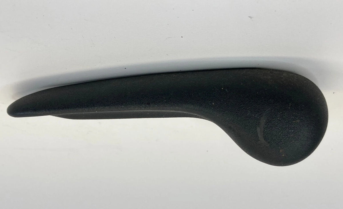 2006-2008 PONTIAC GRAND PRIX LEFT SIDE SEAT RECLINER HANDLE LEVER 16804445
