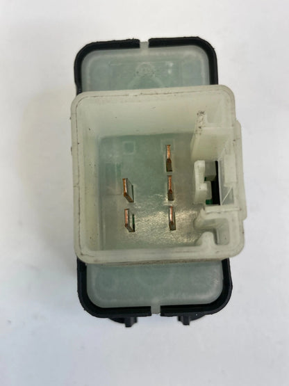2001-2007 FORD ESCAPE REAR RIGHT PASSENGER WINDOW BUTTON SWITCH CONTROL OEM
