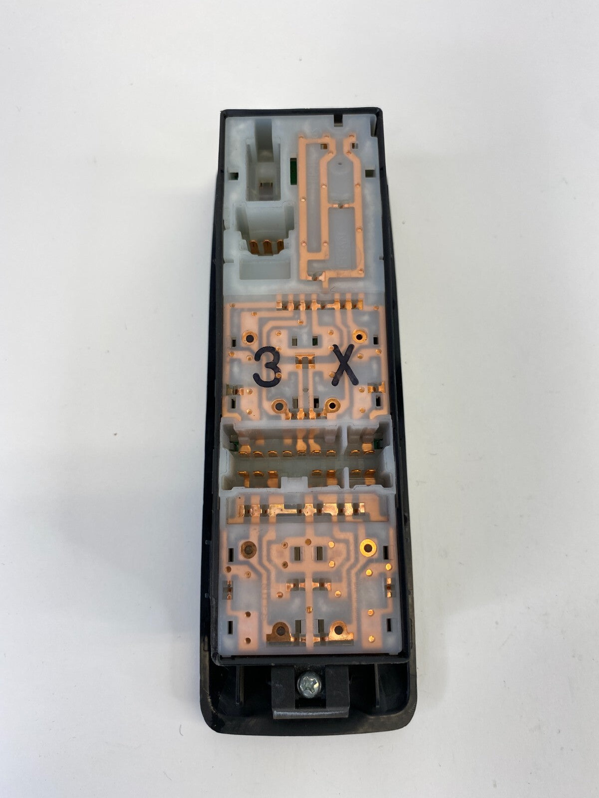 2011-2013 Nissan Rogue Front Left Driver Side Door Power Master Window Switch