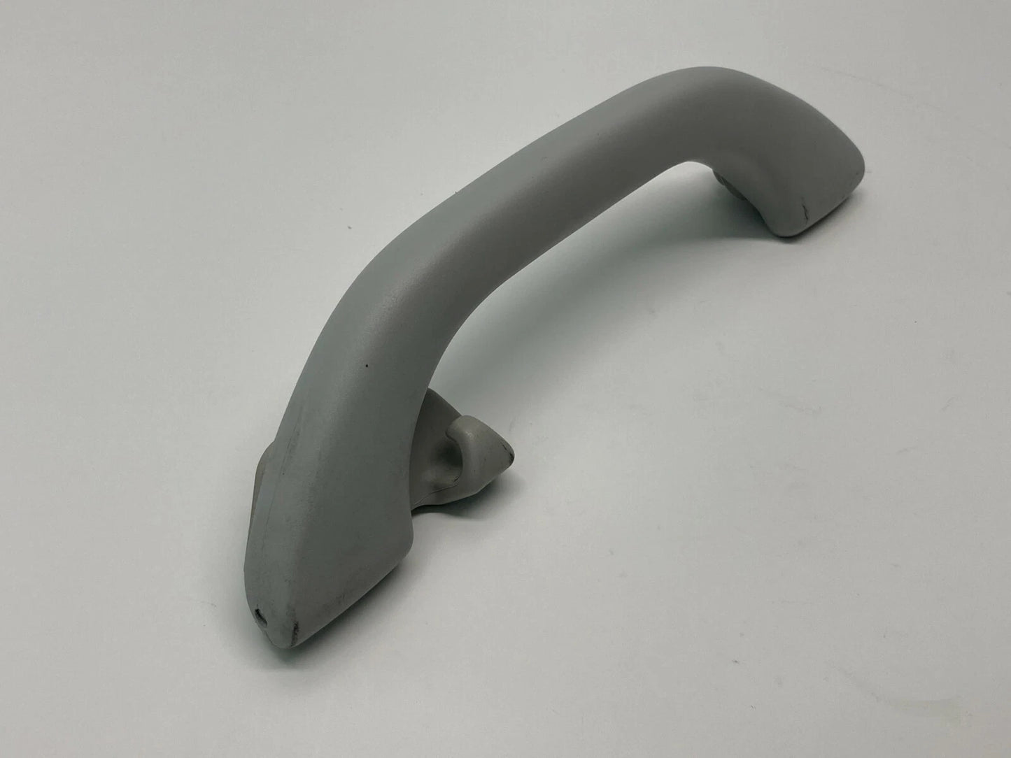 2001-2003 VOLKSWAGEN PASSAT REAR RIGHT SIDE ROOF GRAB GRIP HANDLE 3B0-857-608-B