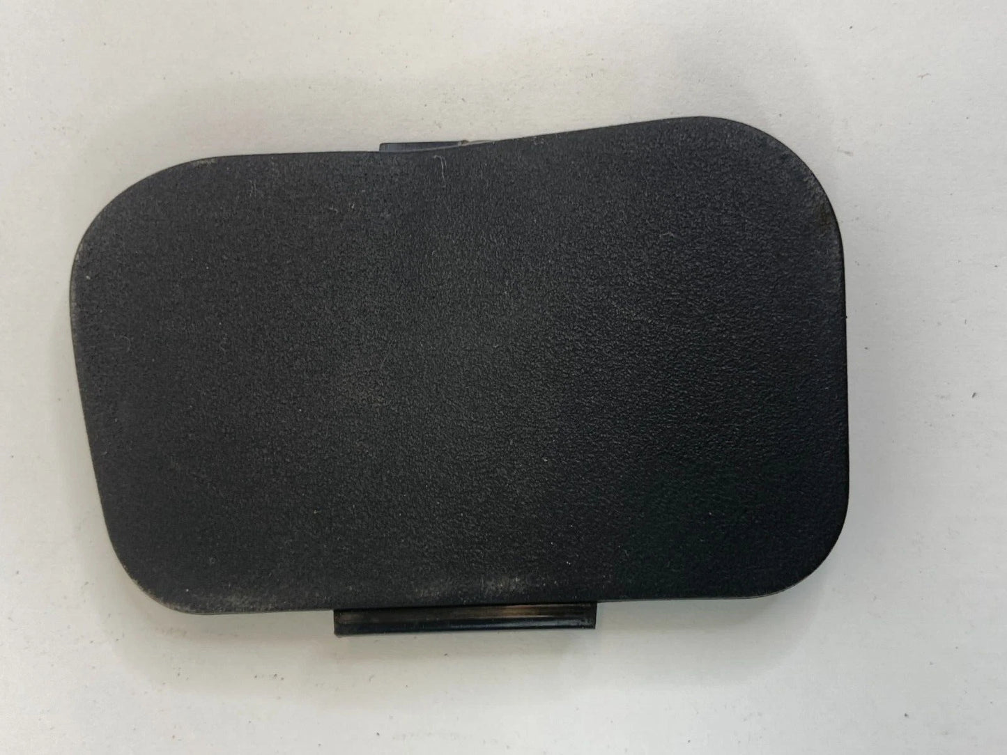 2009 2010 TOYOTA MATRIX LEFT STEERING WHEEL HOLE COVER TRIM BEZEL 45187-02040
