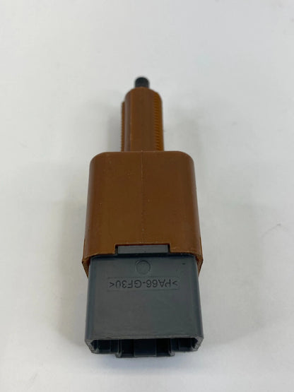 2007-2010 NISSAN ALTIMA SEDAN BRAKE LIGHT STOP LAMP STOPLAMP SWITCH BUTTON OEM