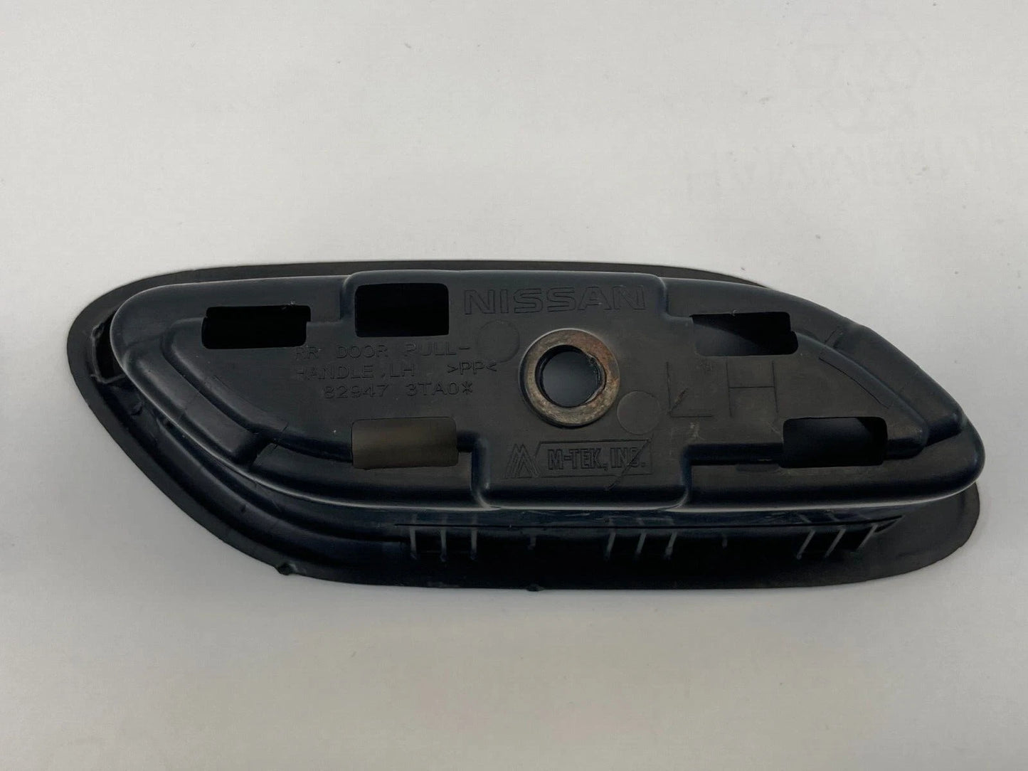 13-18 NISSAN ALTIMA REAR LEFT DOOR PANEL PULL HANDLE CUP POCKET 82947-3TA0 OEM