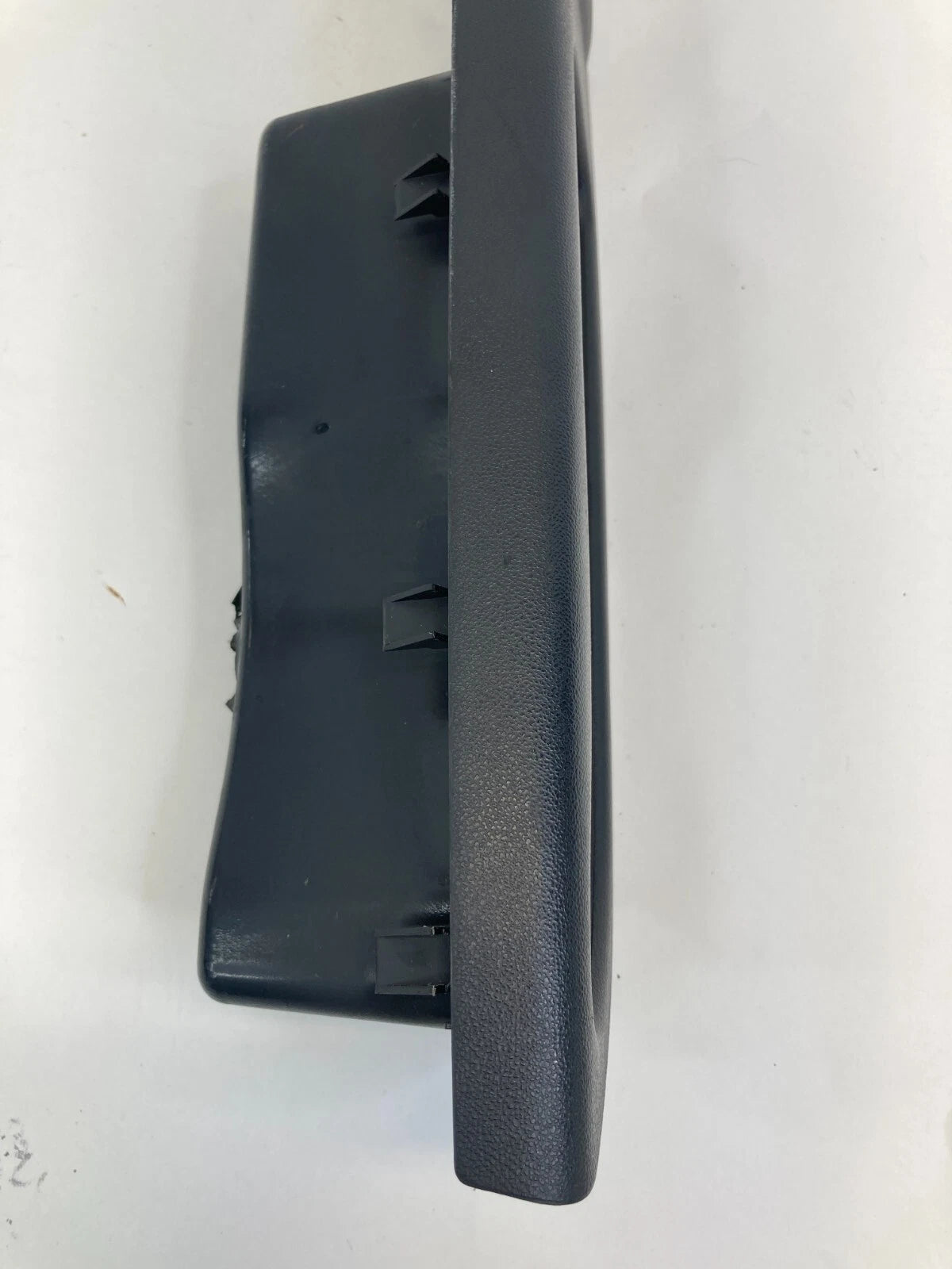 2006 2007 HYUNDAI ACCENT SEDAN FRONT RIGHT PASSENGER WINDOW SWITCH BEZEL OEM