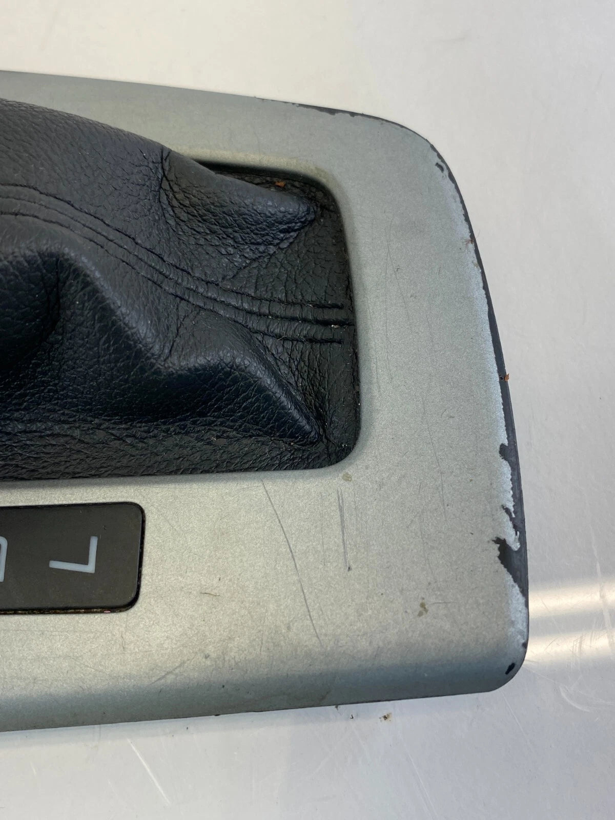 12-14 FORD FOCUS AUTOMATIC CENTER CONSOLE SHIFTER BOOT BEZEL TRIM 75C812012 OEM