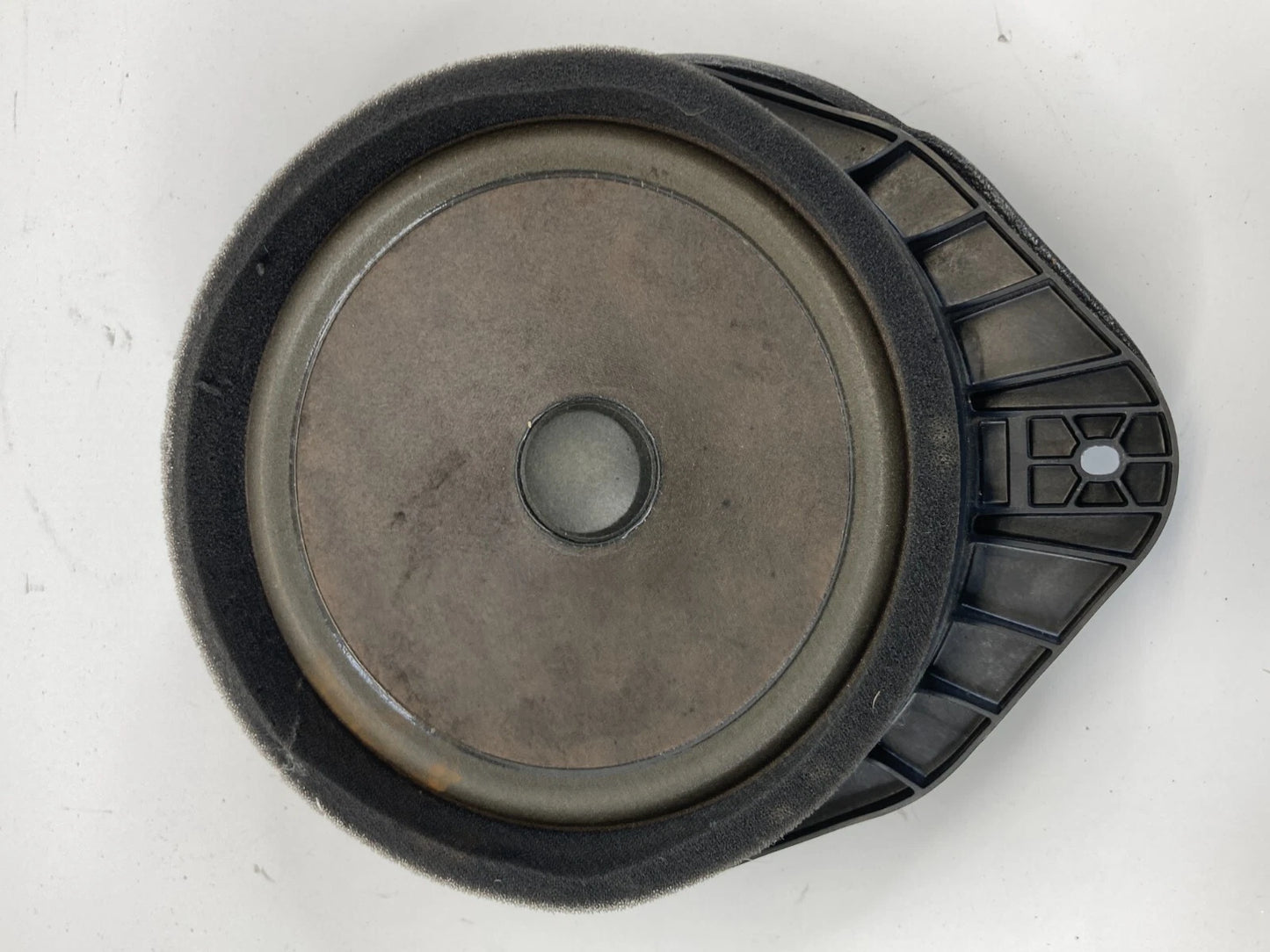 2011-2016 CHEVROLET CRUZE FRONT LEFT DRIVER SIDE DOOR AUDIO SPEAKER ASSEMBLY