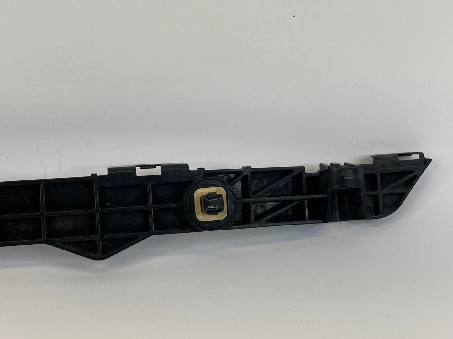 2007-2011 LEXUS ES350 REAR BUMPER LEFT SIDE SUPPORT BRACKET 52158-33020 OEM