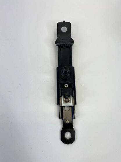 2007-2009 HYUNDAI SANTA FE RIGHT PASSENGER SIDE SEAT BELT HEIGHT ADJUSTER OEM