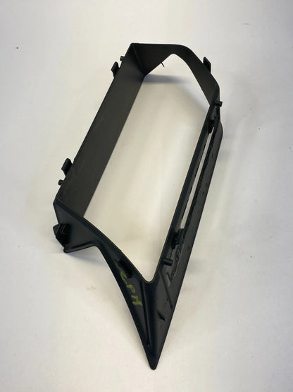 2010-2012 MERCEDES GLK350 GLK300 CENTER NAVIGATION SCREEN TRIM BEZEL A2046801989