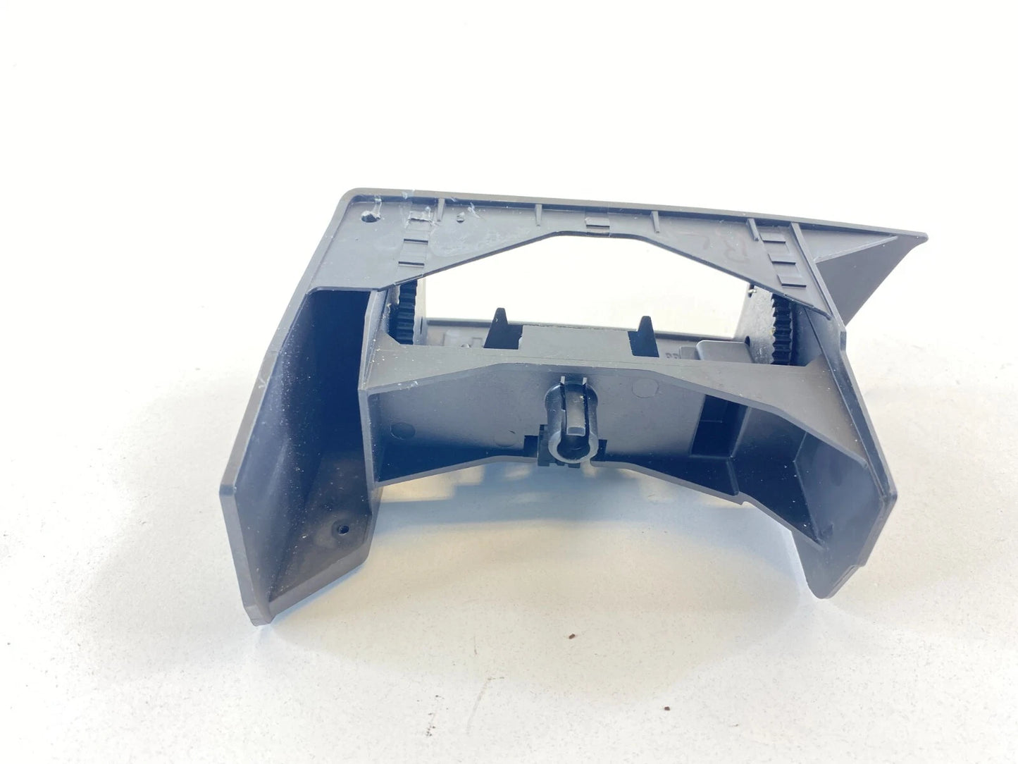 2004-2007 BWM 530I REAR LEFT SIDE DOOR PANEL ASHTRAY ASH TRAY 8-208-233 OEM