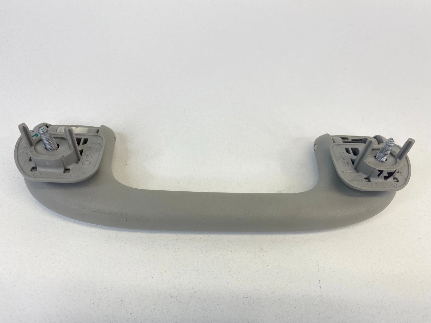 06-12 MERCEDES-BENZ R350 FRONT LEFT DRIVER ROOF GRAB HANDLE ASSIST A1648100354