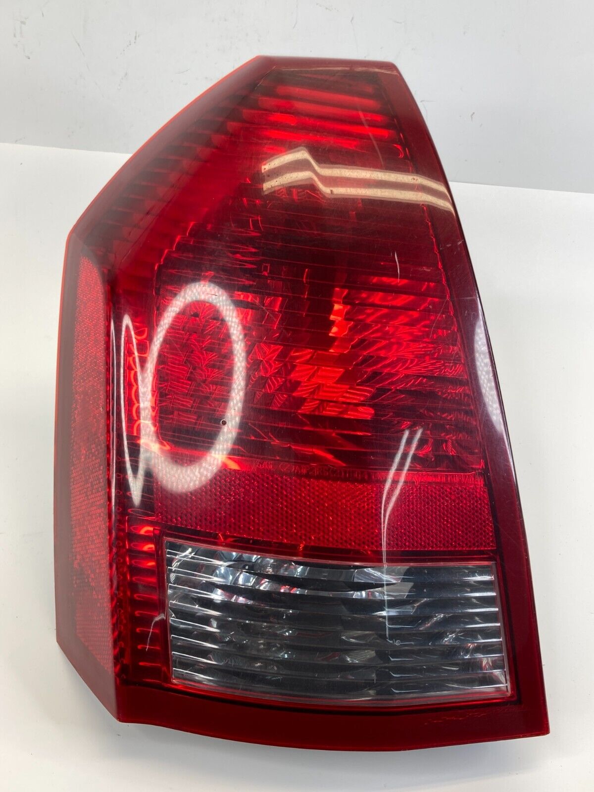 2005 2006 2007 Chrysler 300 Rear Left Driver Side Tail Light Taillight Lamp OEM