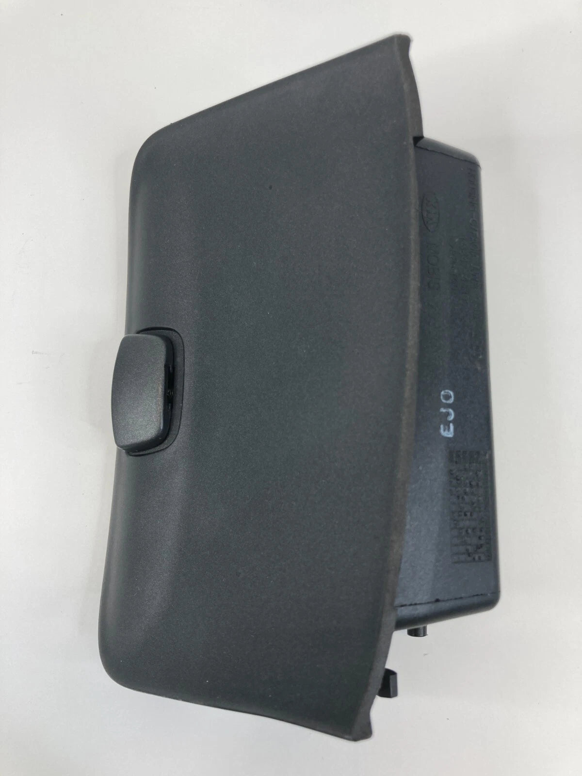 2006-2011 KIA RIO LEFT SIDE STORAGE COMPARTMENT ASSEMBLY 1G847-45300 OEM