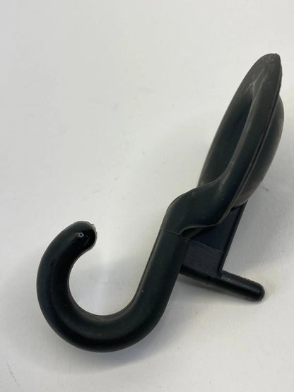 03 04 05 06 07 HONDA ACCORD SEDAN REAR TRUNK TIE DOWN HOOK 84662-SP0 OEM