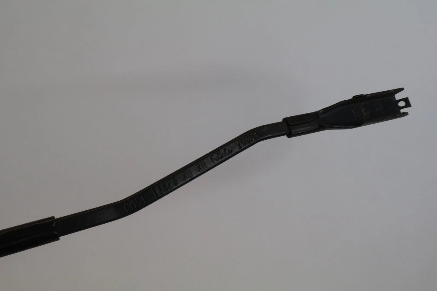 2012-2018 FORD FOCUS FRONT WINDSHIELD LEFT & RIGHT WIPER ARM W000018674 OEM
