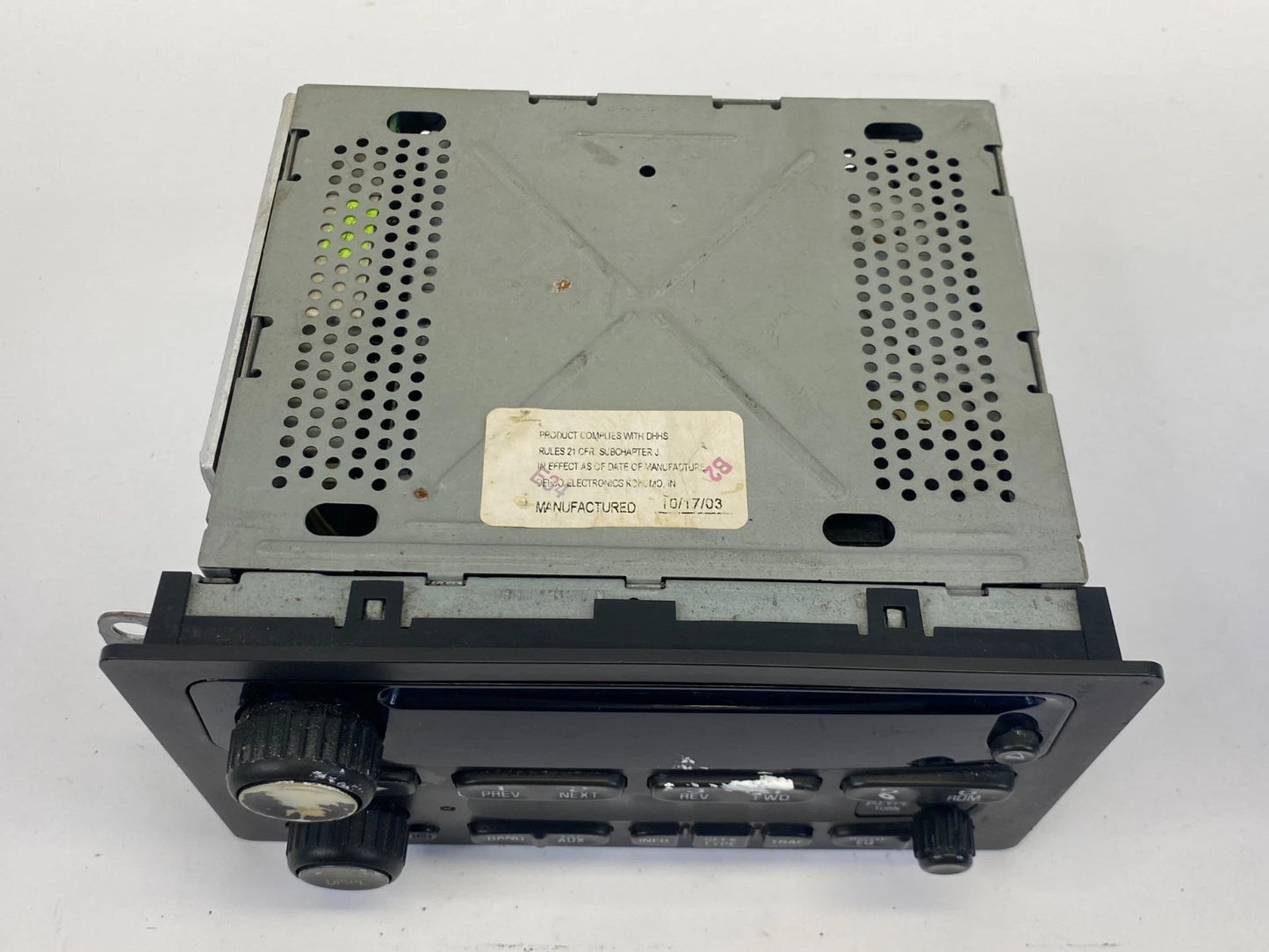 2003-2005 GMC ENVOY AM/FM RADIO RECEIVER STEREO CD DISC PLAYER 15104155 OEM