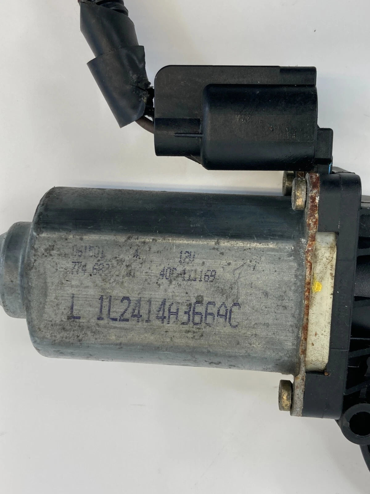 2002-2004 FORD EXPLORER REAR LEFT DRIVER SIDE DOOR WINDOW MOTOR 1L2414A366AC OEM