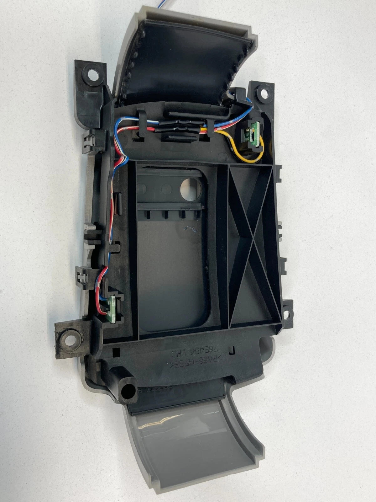 10-12 SUBARU OUTBACK AUTOMATIC FLOOR GEAR SHIFT SHIFTER SELECTOR BEZEL 76E484