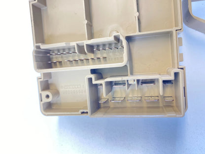2007-2009 SUBARU LEGACY 2.5L H4 A/T DASH CABIN FUSE JUNCTION BOX 82201AG05A OEM
