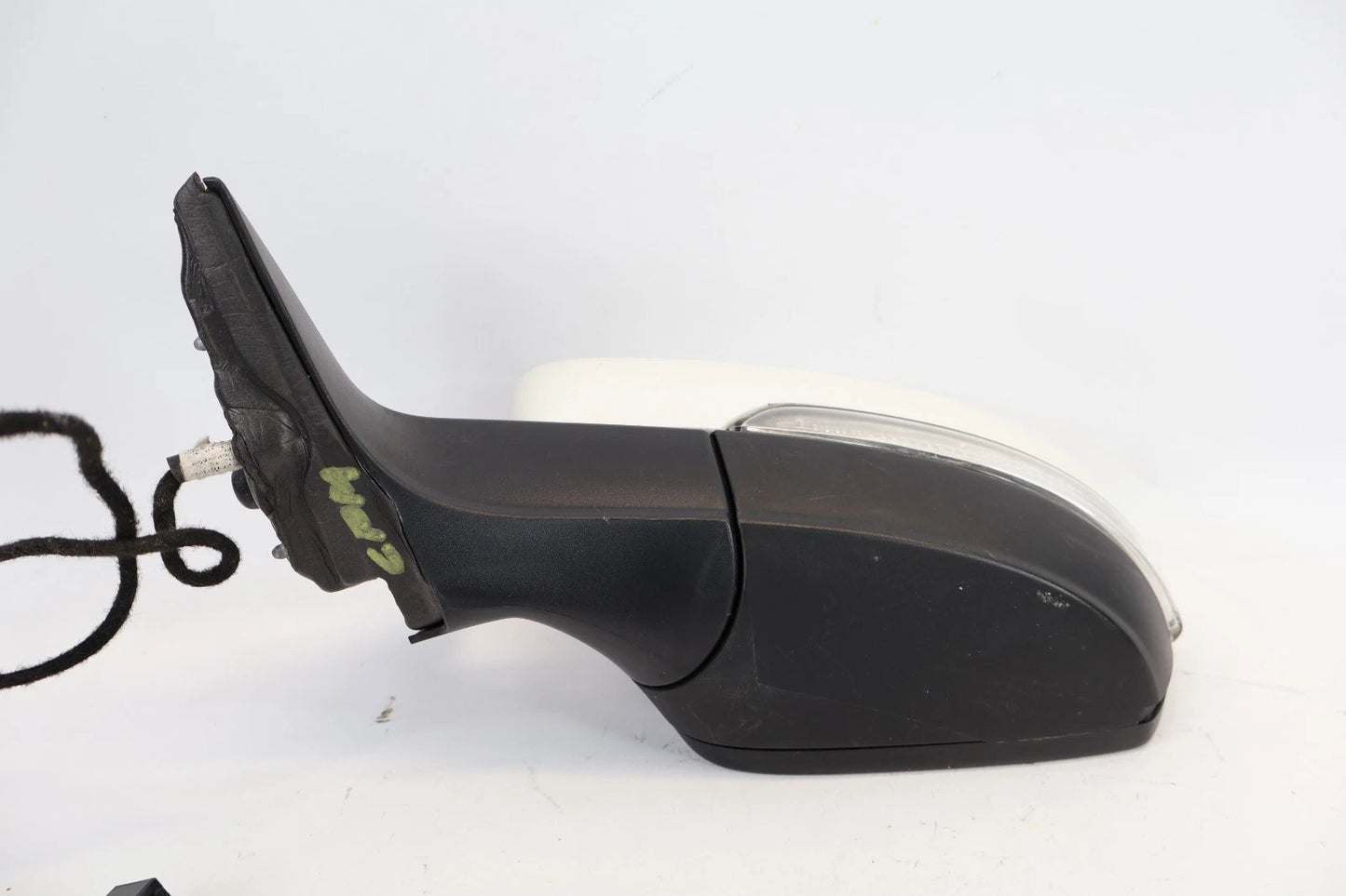 2012-2015 VOLKSWAGEN PASSAT LEFT SIDE VIEW POWER DOOR MIRROR ASSEMBLY WHITE OEM