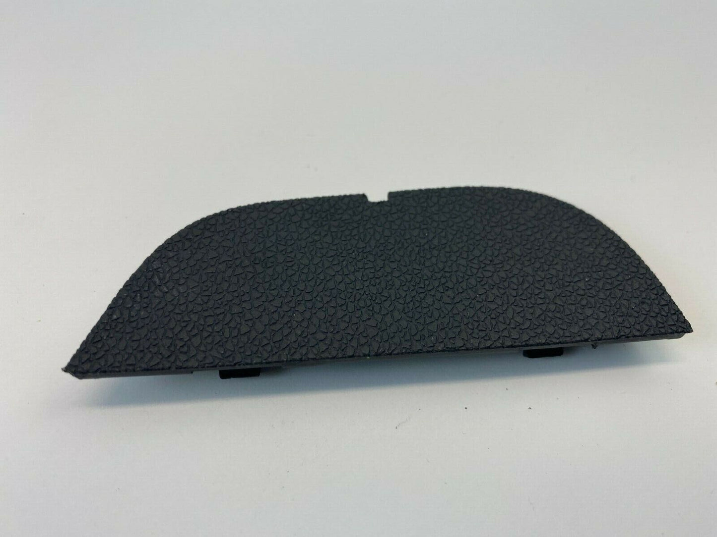 09-12 Chevrolet Traverse Front Right Door Trim Panel Armrest Cap Cover 15948053