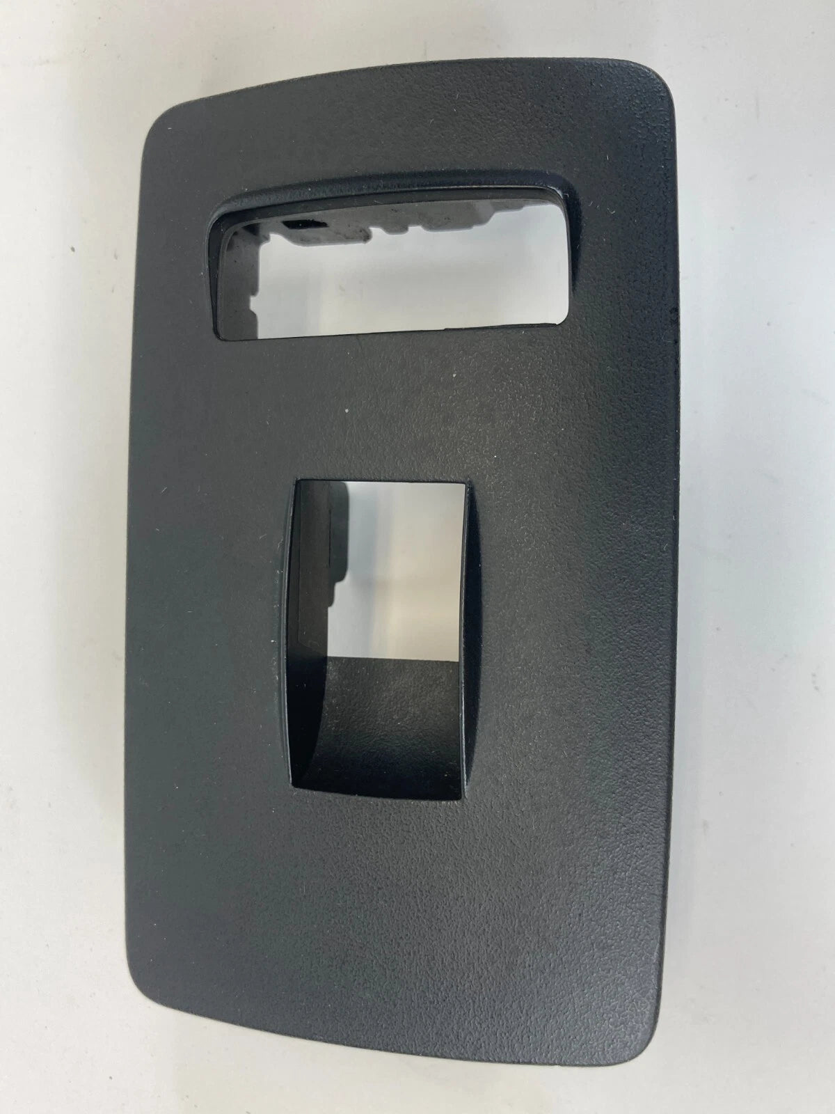 2007-2010 GMC ACADIA REAR RIGHT SIDE DOOR POWER WINDOW SWITCH COVER TRIM OEM