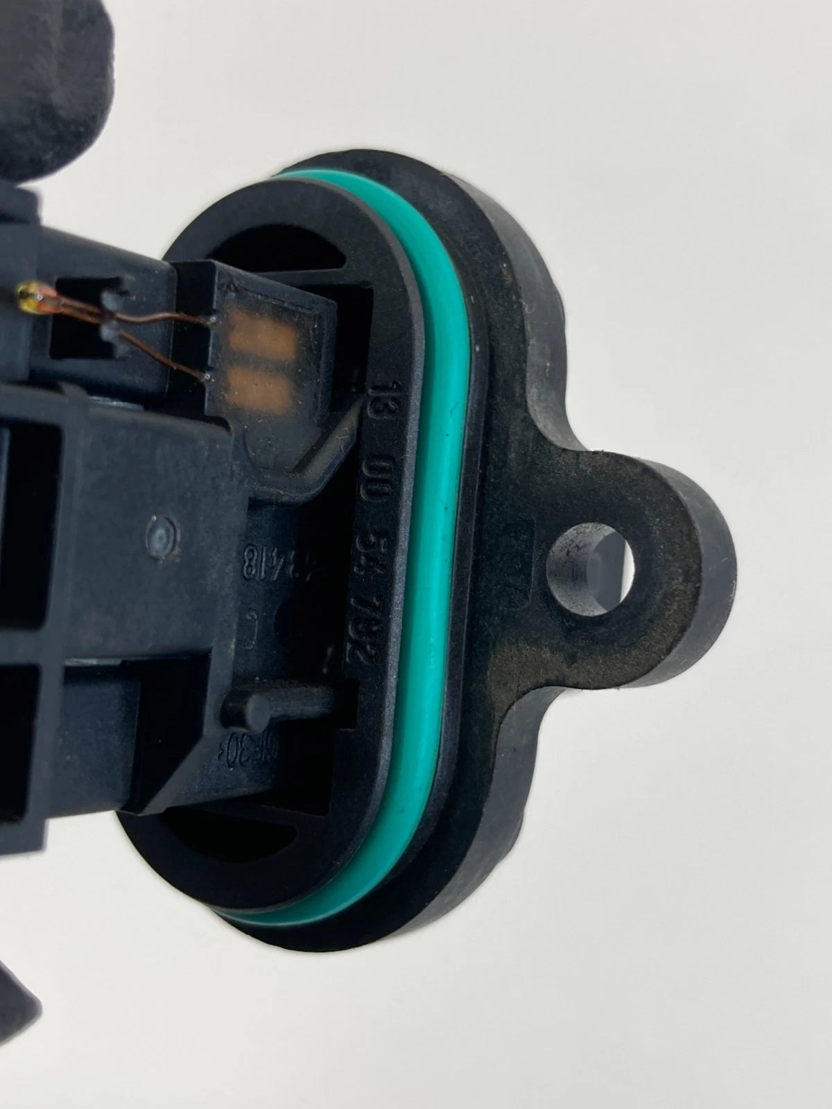 2012 12 CHEVROLET SONIC 1.8L A/T MASS AIR FLOW SENSOR METER MAF 13301682 OEM