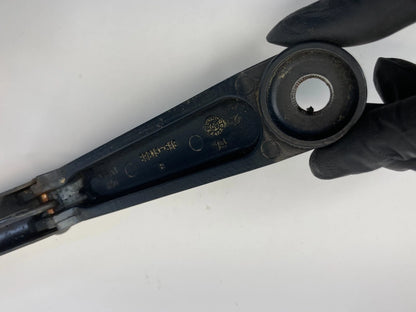 2006-2010 INFINITI QX56 FRONT RIGHT & LEFT WINDSHIELD WIPER ARM PAIR 89813-613