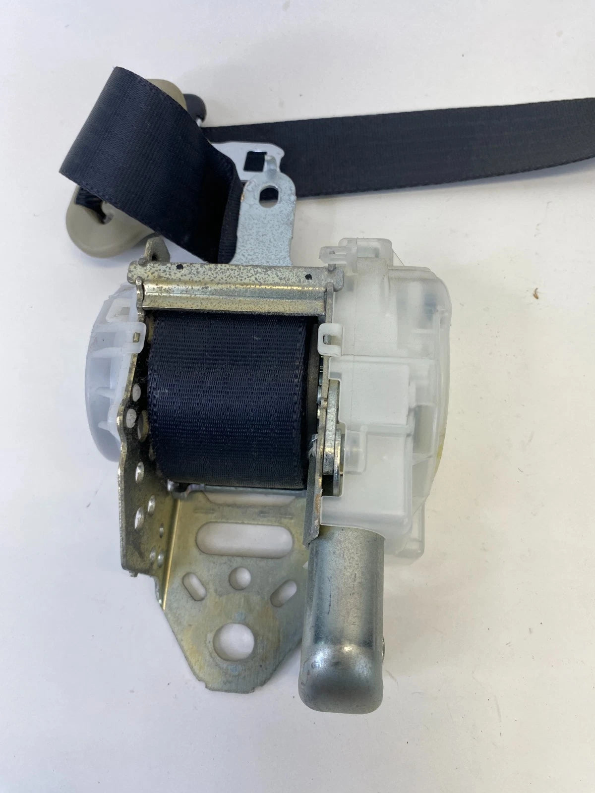 2007-2009 NISSAN ALTIMA SEDAN FRONT RIGHT PASSENGER SEAT BELT RETRACTOR UNIT OEM