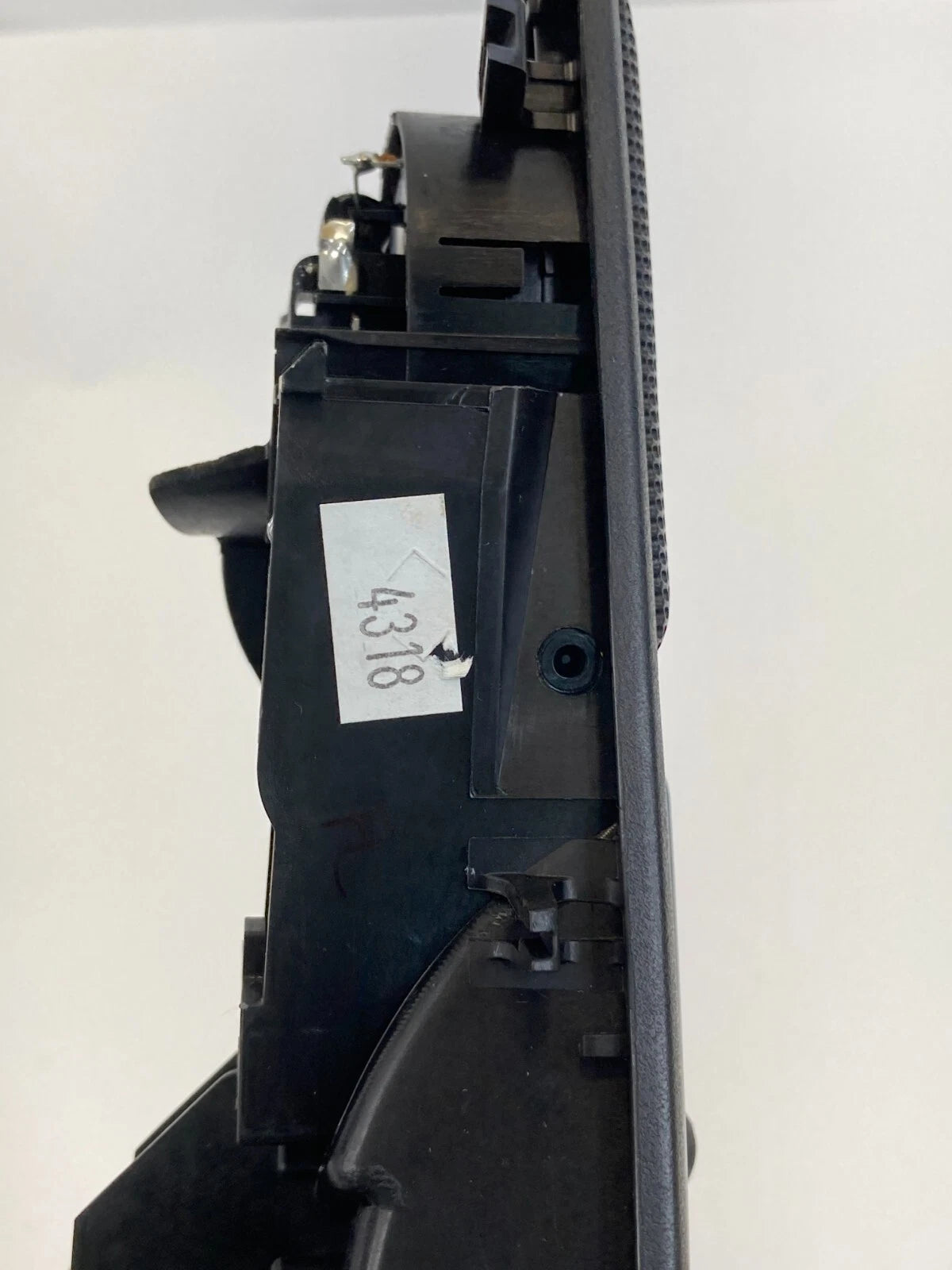 2014-2019 FORD FIESTA FRONT LEFT INNER DOOR HANDLE W/ MIRROR SWITC & SPEAKER OEM