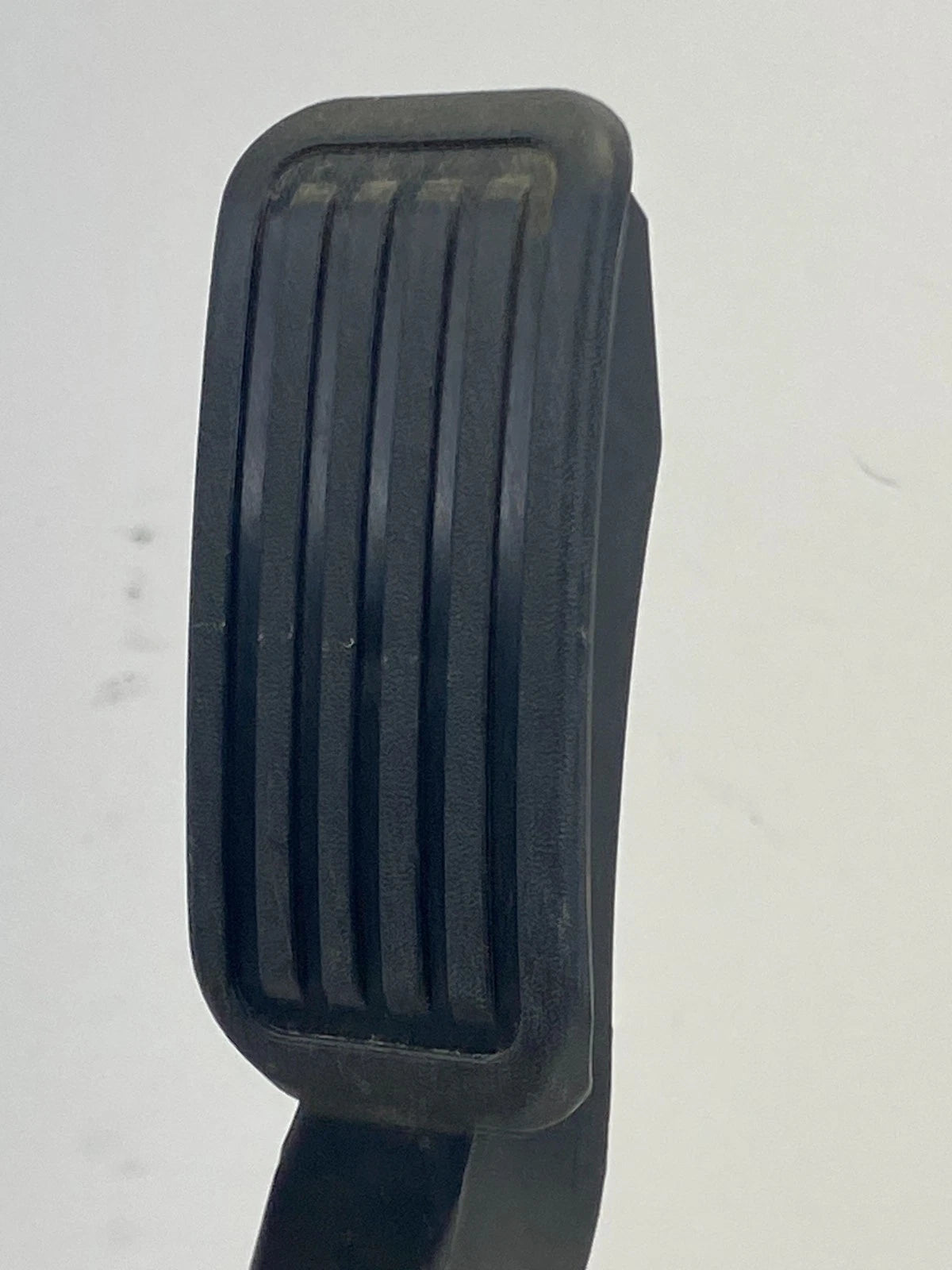 07-11 TOYOTA YARIS 08-14 XD ACCELERATOR GAS PEDAL TRAVEL ASSEMBLY 7811052020 OEM