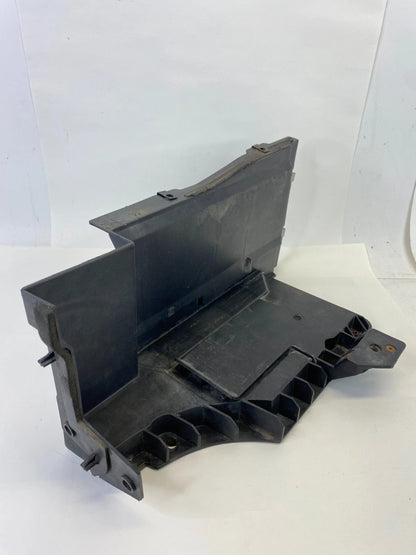 2003-2007 CADILLAC CTS 3.6L V6 A/T BATTERY SUPPORT TRAY ASSEMBLY 25783790 OEM