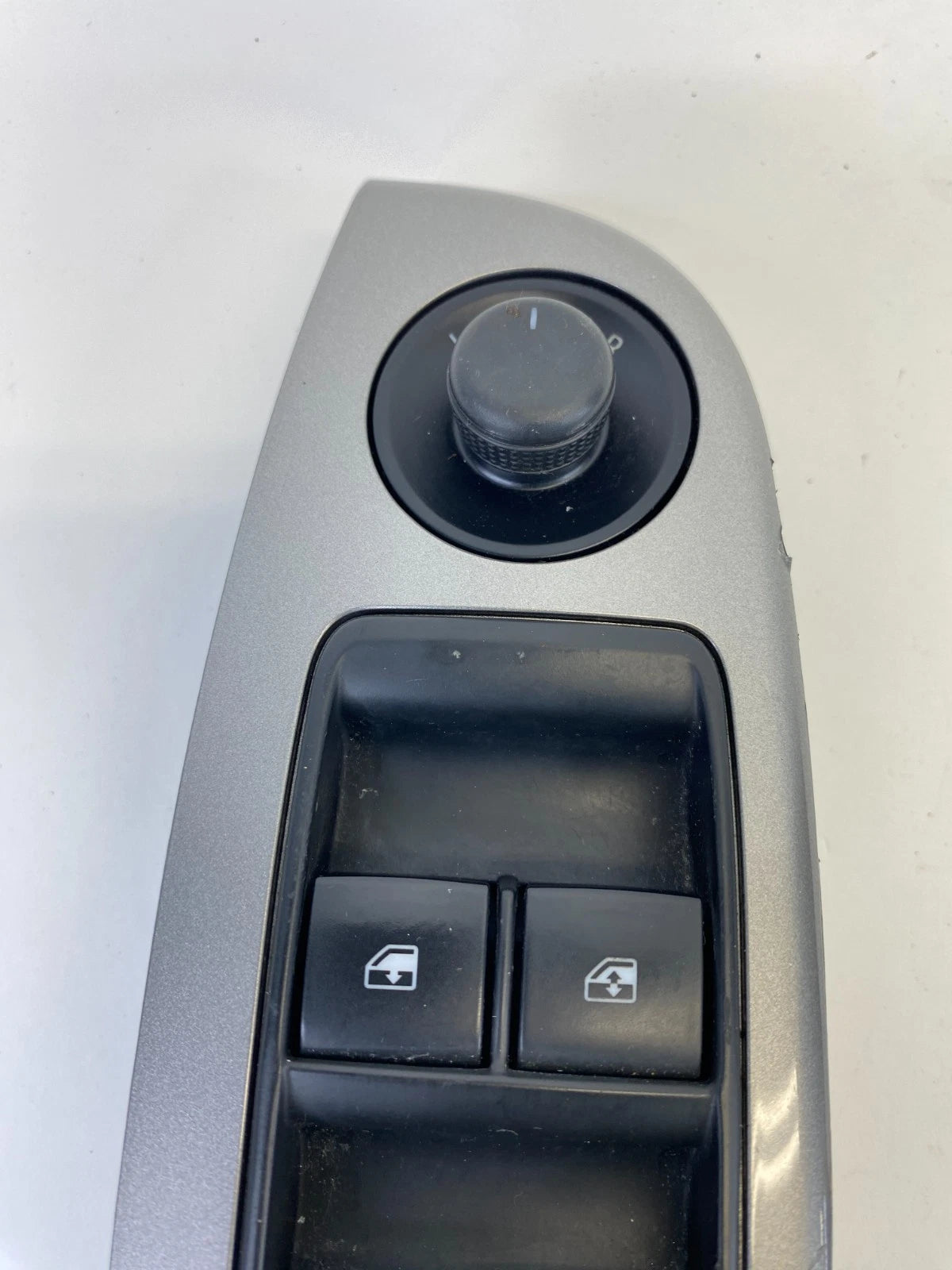 2013-2015 CHEVROLET MALIBU MASTER POWER WINDOW SWITCH DRIVER LEFT BEZEL OEM