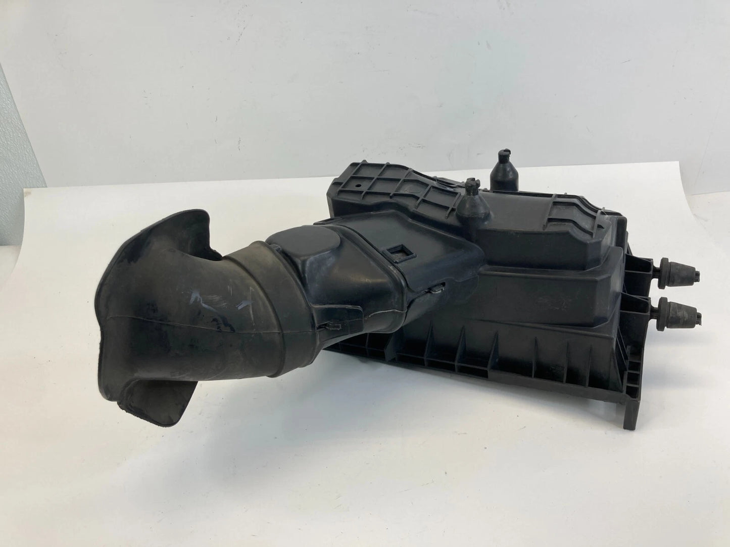 2006-2010 FORD EXPLORER 4.0L V6 AIR CLEANER INTAKE BOX LOWER HOUSING OEM