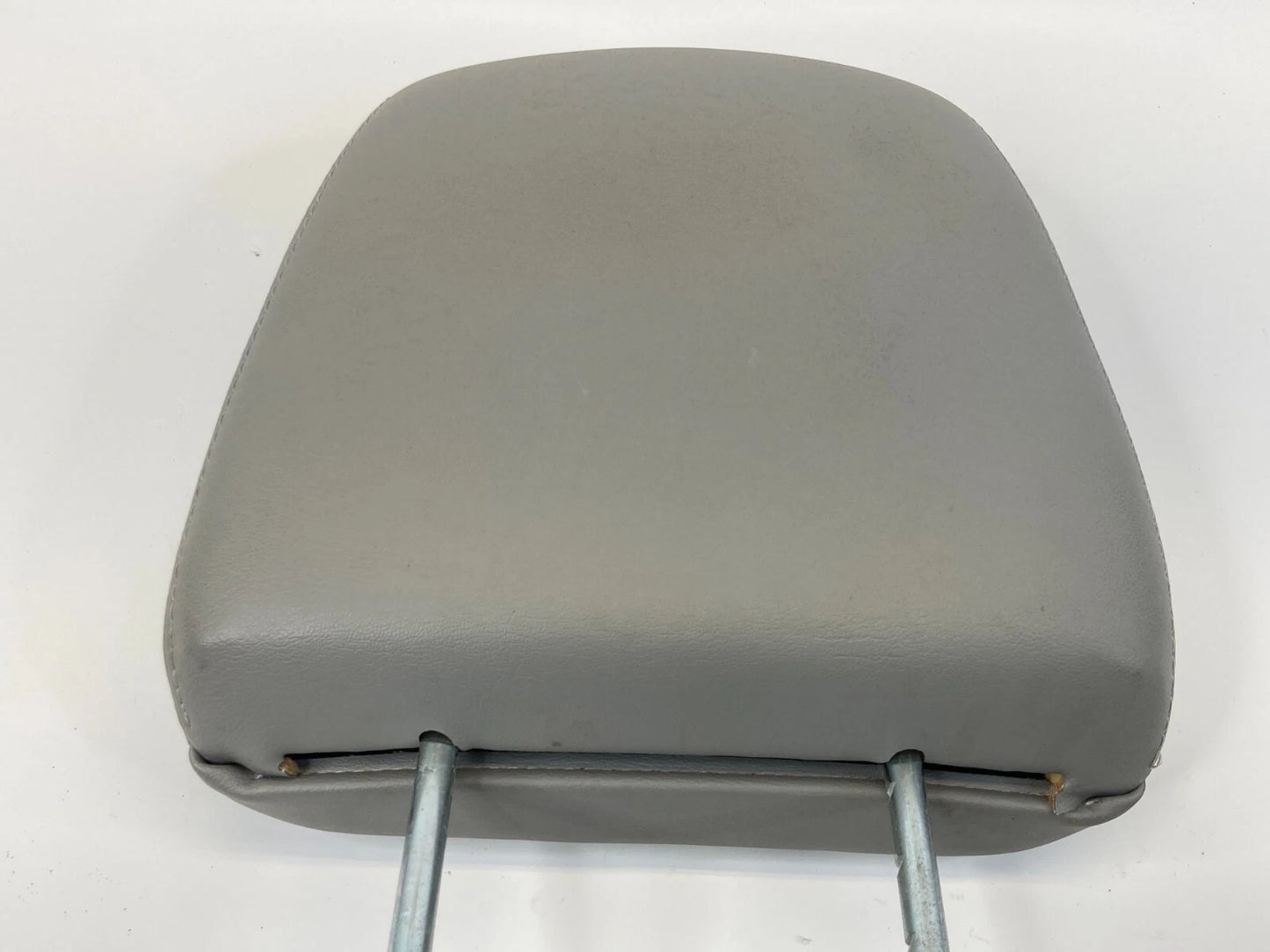 2007-2009 SUZUKI XL-7 XL7 FRONT LEFT DRIVER SEAT HEADREST HEAD REST OEM