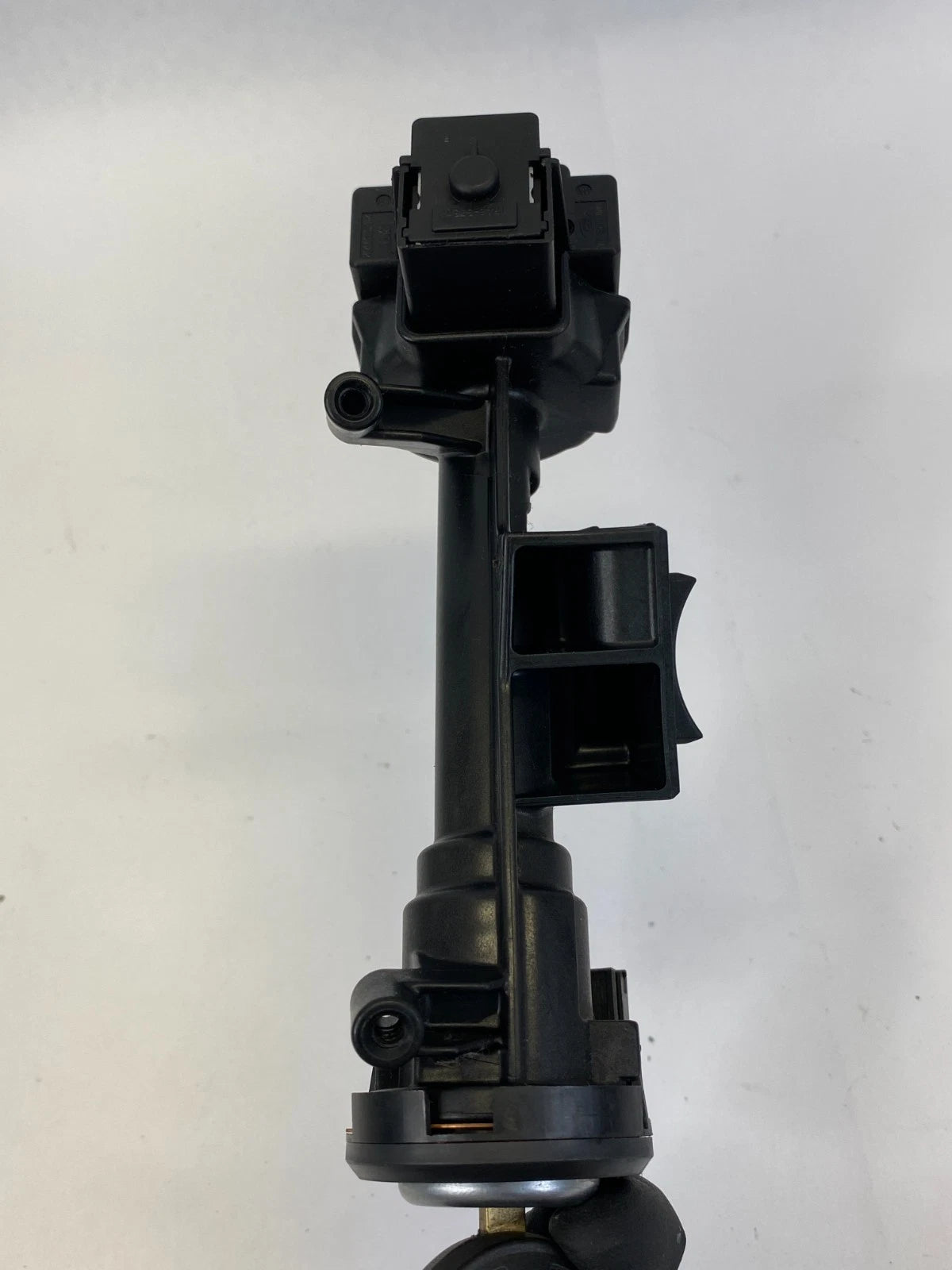2012-2018 FORD FOCUS IGNITION LOCK CYLINDER HOUSING WITH KEY OEM 6E5T-15607-CA