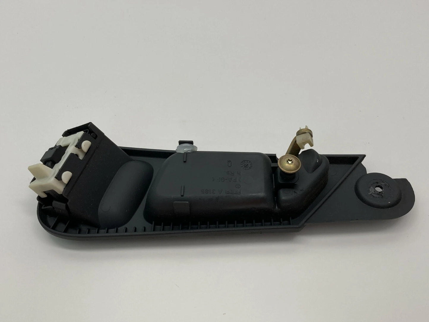 01-05 MERCEDES-BENZ C320 REAR RIGHT SIDE INTERIOR DOOR HANDLE W/ WINDOW SWITCH