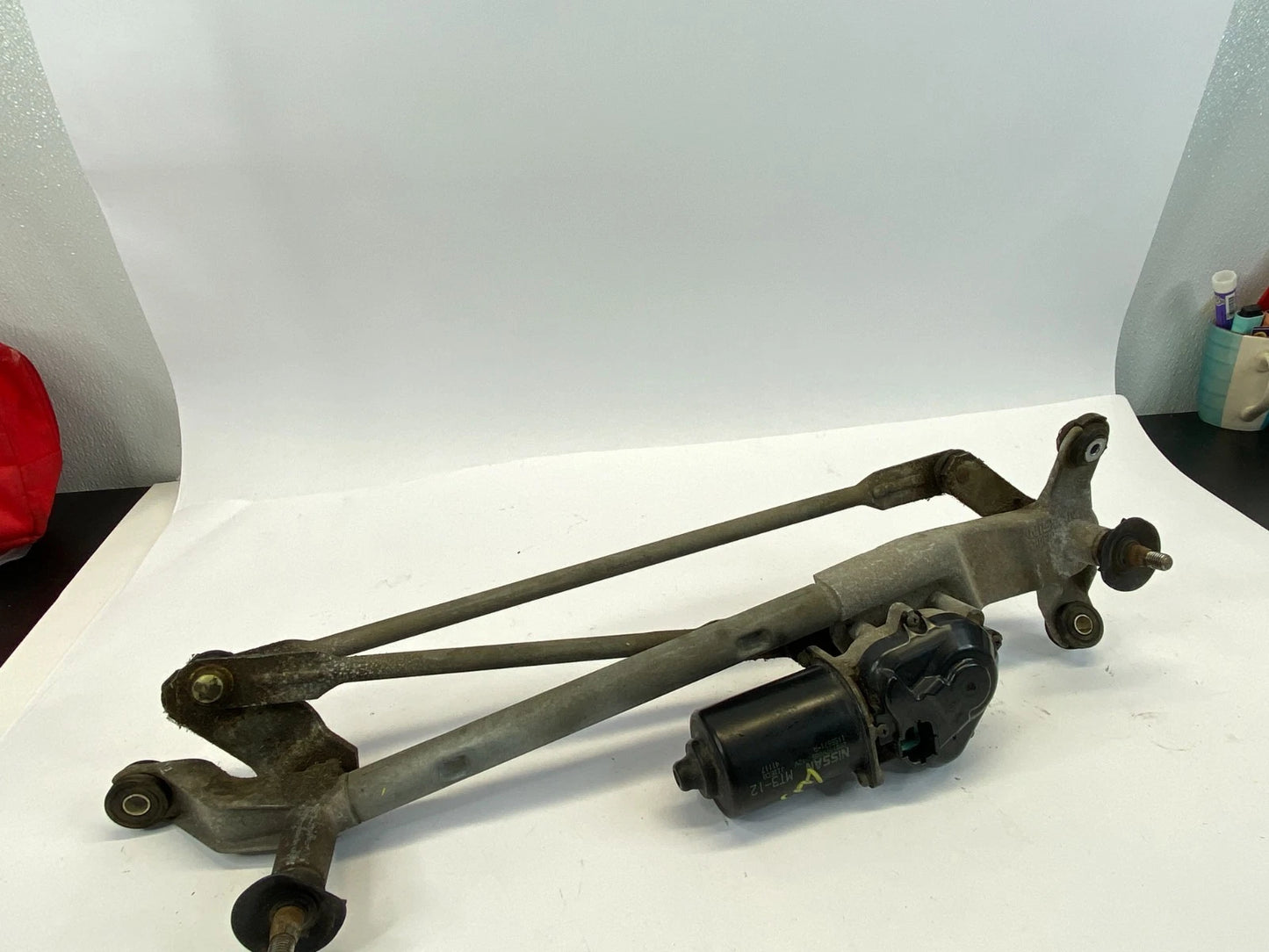 2002-2006 NISSAN ALTIMA FRONT WINDSHIELD WIPER MOTOR W/ LINKAGE 28810-7Y005 OEM