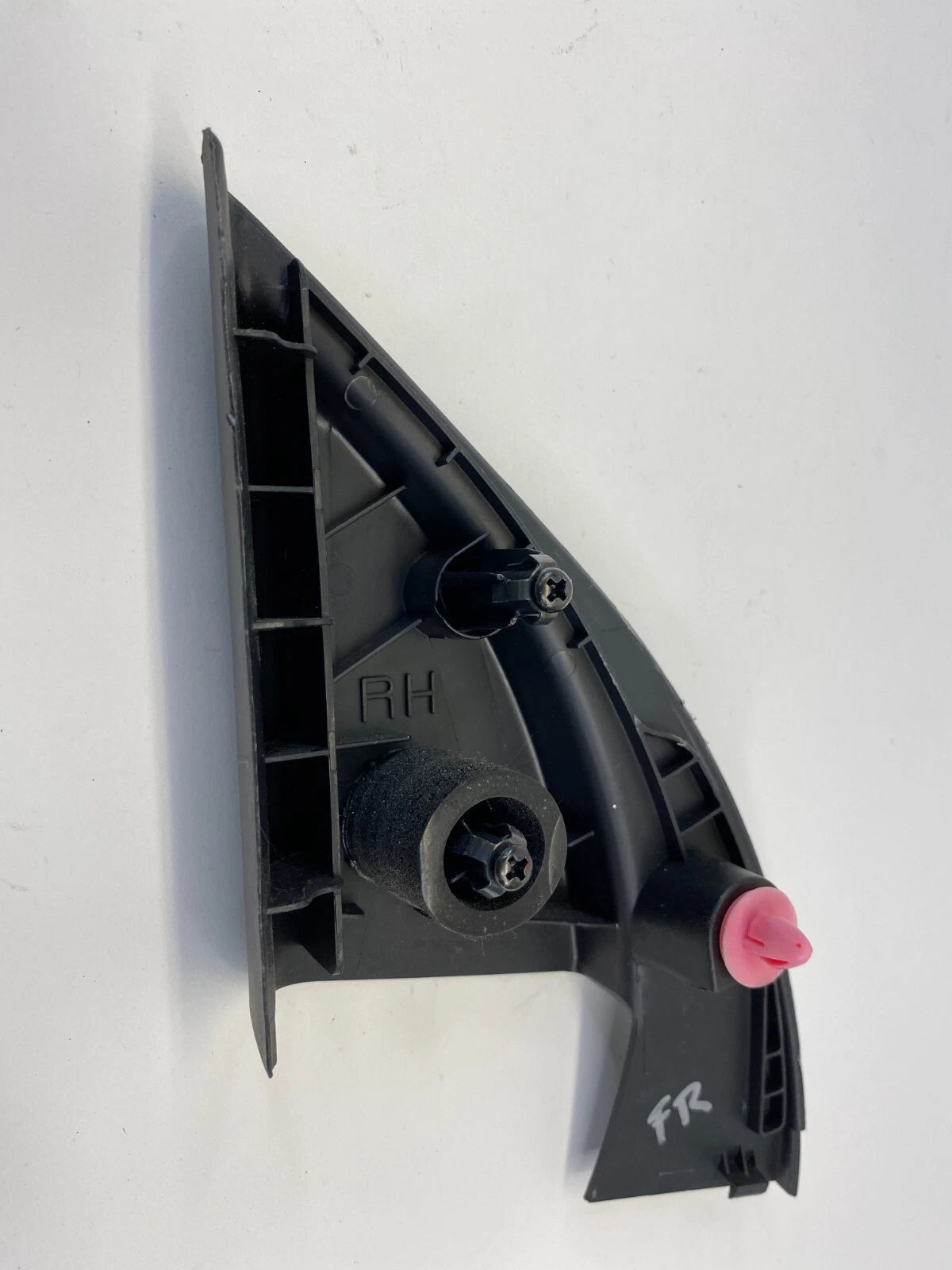 11-14 HYUNDAI SONATA INNER FRONT RIGHT DOOR MIRROR CORNER COVER TRIM 87660-3S000