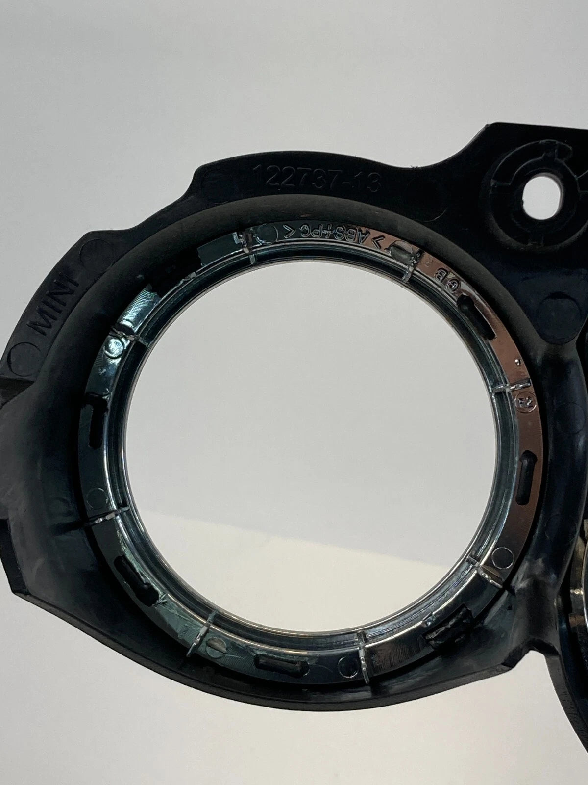 2007-2015 MINI COOPER CENTER DASH SPEEDOMTER COVER TRIM BEZEL 24051400 OEM