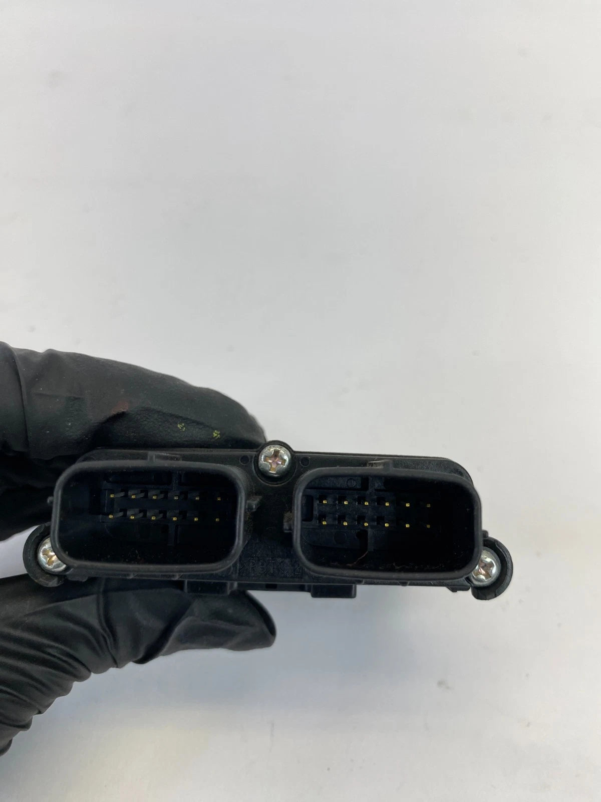 12-17 TOYOTA PRIUS 14-24 4RUNNER SEAT PASSENGER OCCUPANT DETECTION MODULE OEM