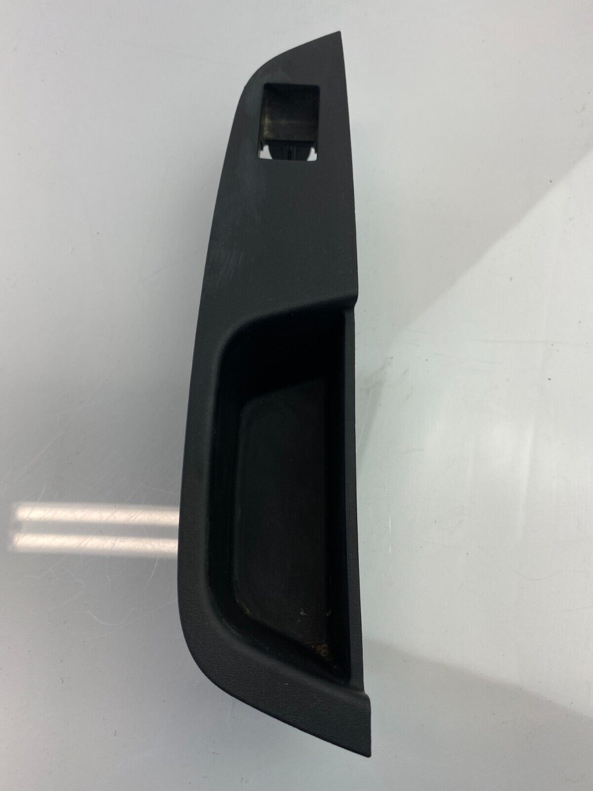 10-17 Chevrolet Equinox Rear Right Side Door Window Switch Cover Bezel AKE21347