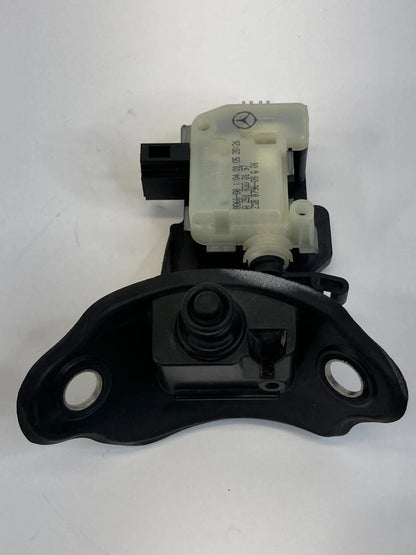 2006-2011 MERCESDES-BENZ CLS500 FUEL RELEASE LOCKING MOTOR ACTUATOR 2518200197
