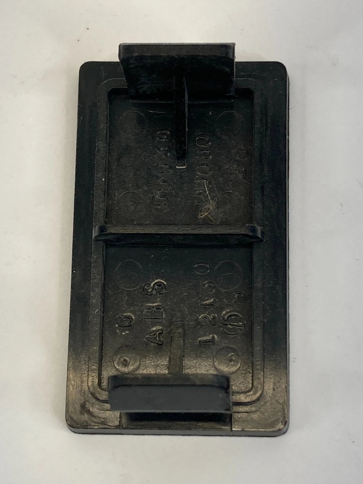 1997-2006 TOYOTA CAMRY INSTRUMENT PANEL SWITCH HOLE FILLER COVER CAP 5553920080